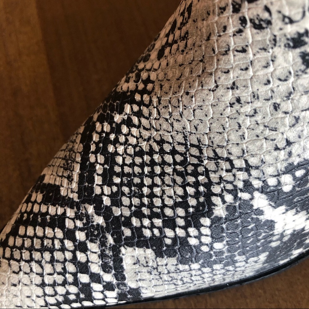 Snakeskin booties - Picture 6 of 7